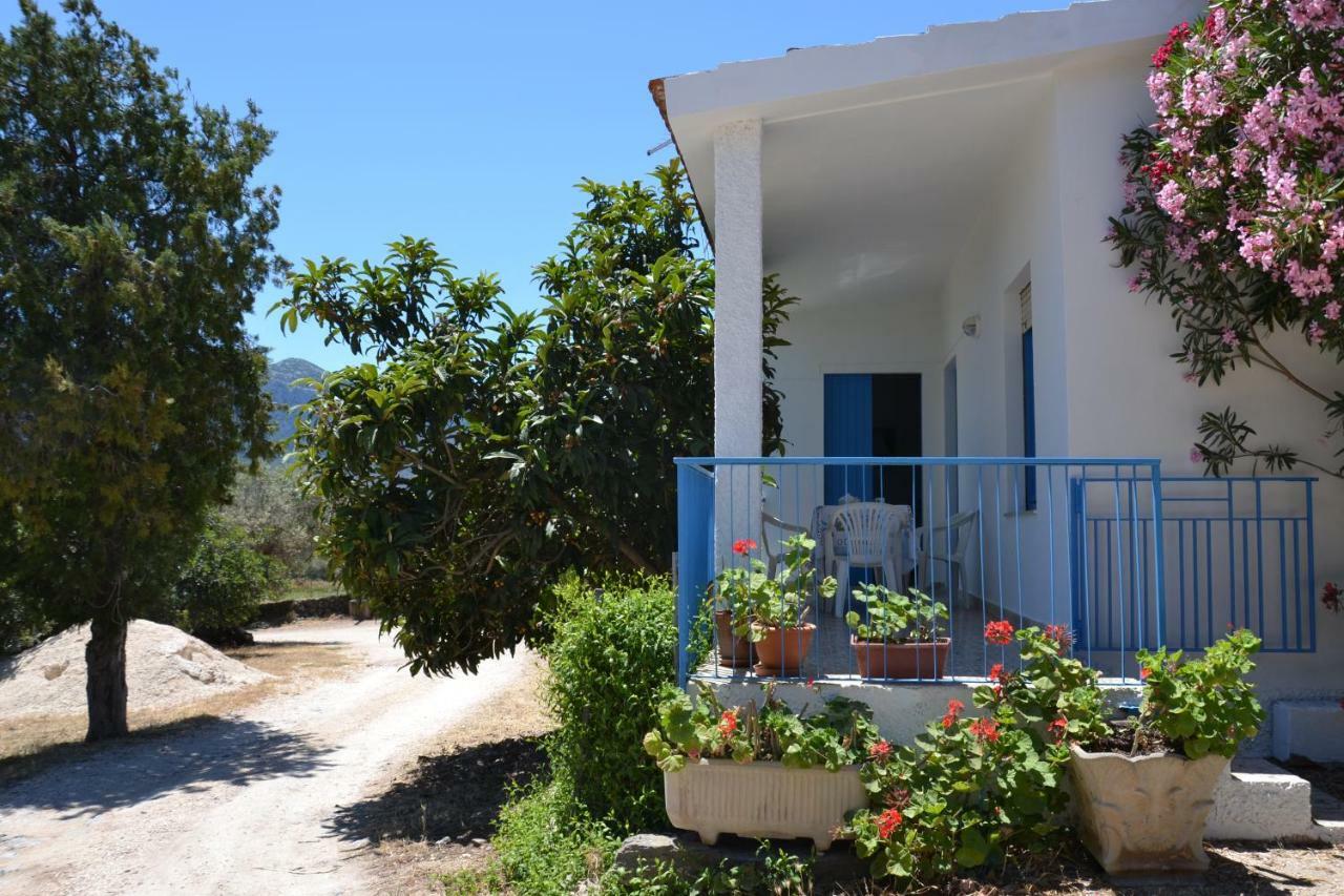 Casa Indipendente Immersa Nel Verde Con Vista Mare Dorgali Exterior foto